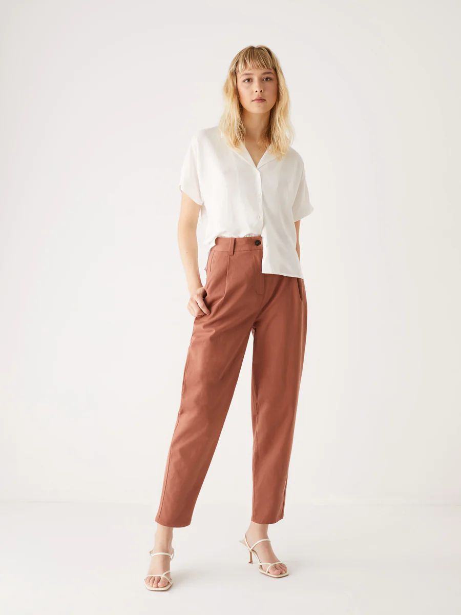 The Amelia Ballon Fit Pant in Terracotta | Frank + Oak