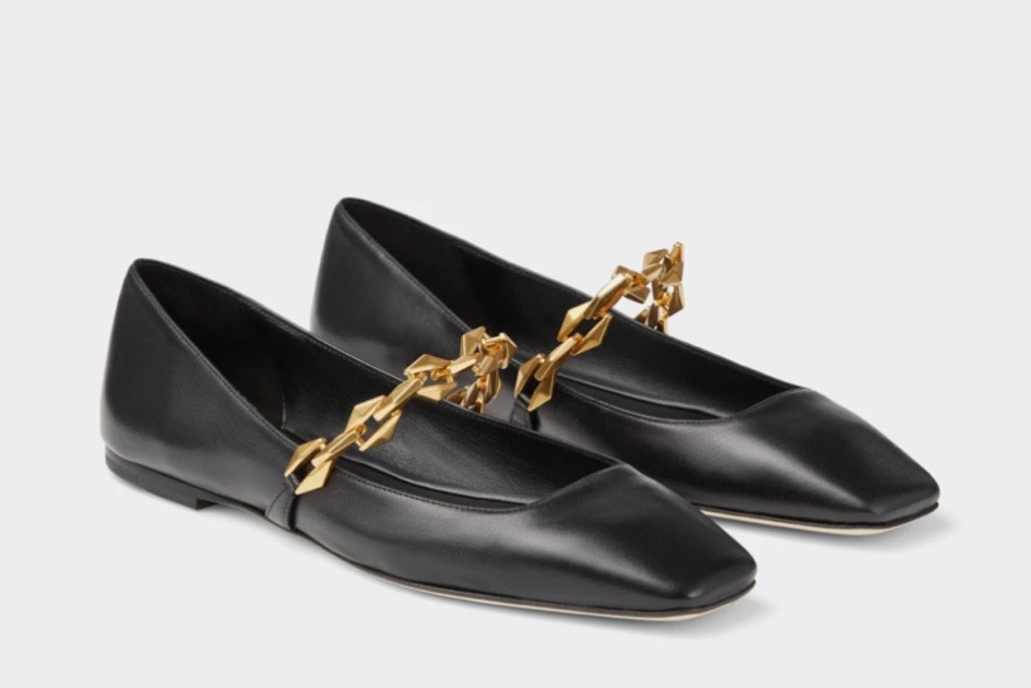 These Jimmy Choo ballet flats are the perfect fall shoe 🖤

#LTKshoecrush #LTKstyletip #LTKSeasonal