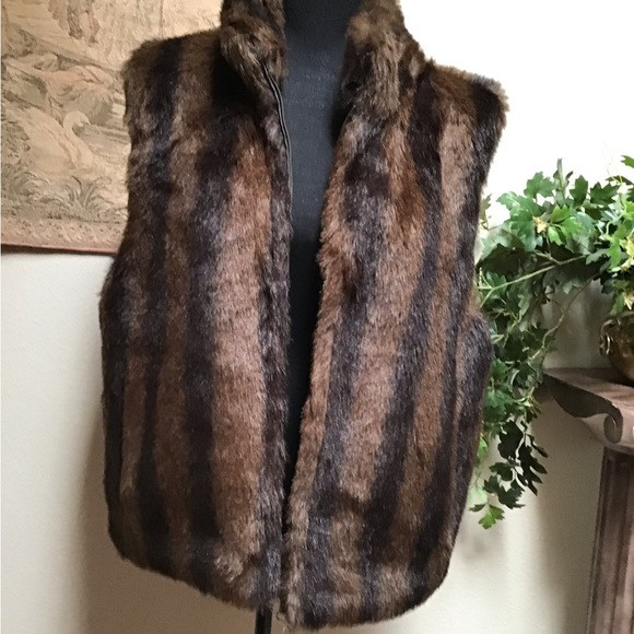 Beautiful faux fur vest by COACO NEW YORK,  size large,  LIKE NEW | Poshmark