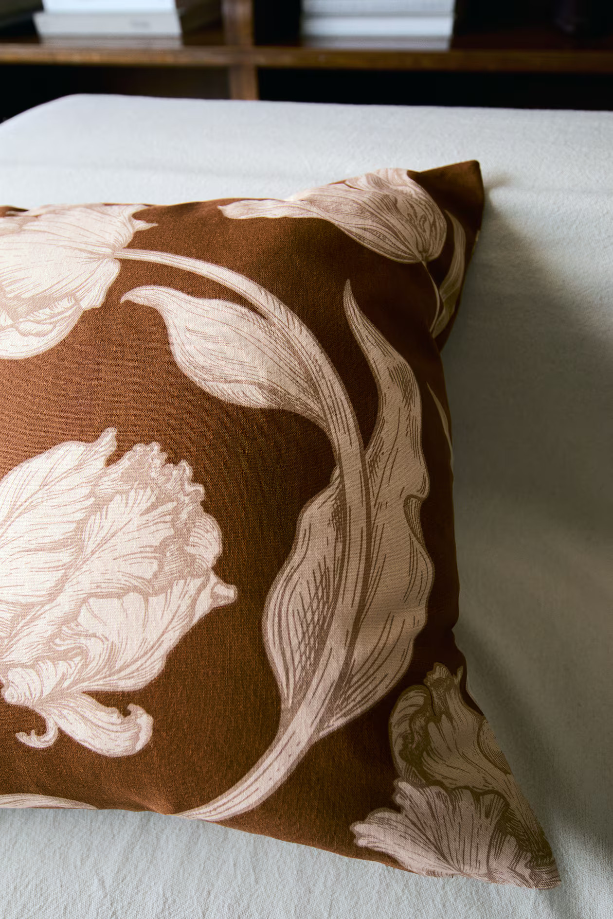 Patterned cotton cushion cover | H&M (UK, MY, IN, SG, PH, TW, HK)