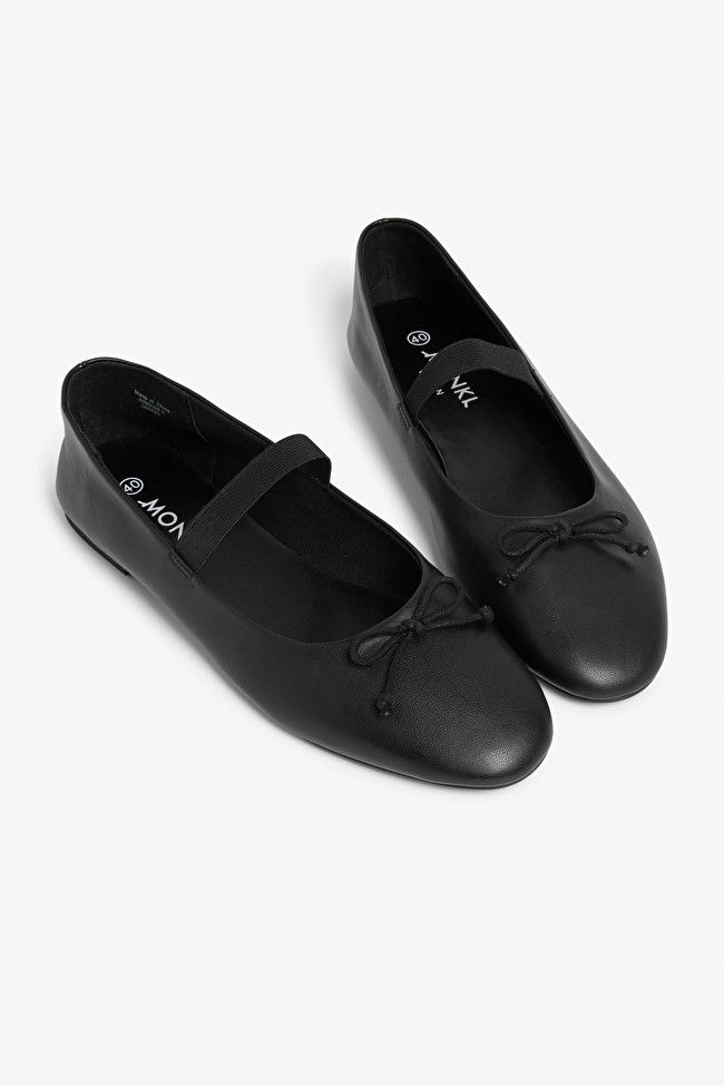 Black ballerina shoes | Monki