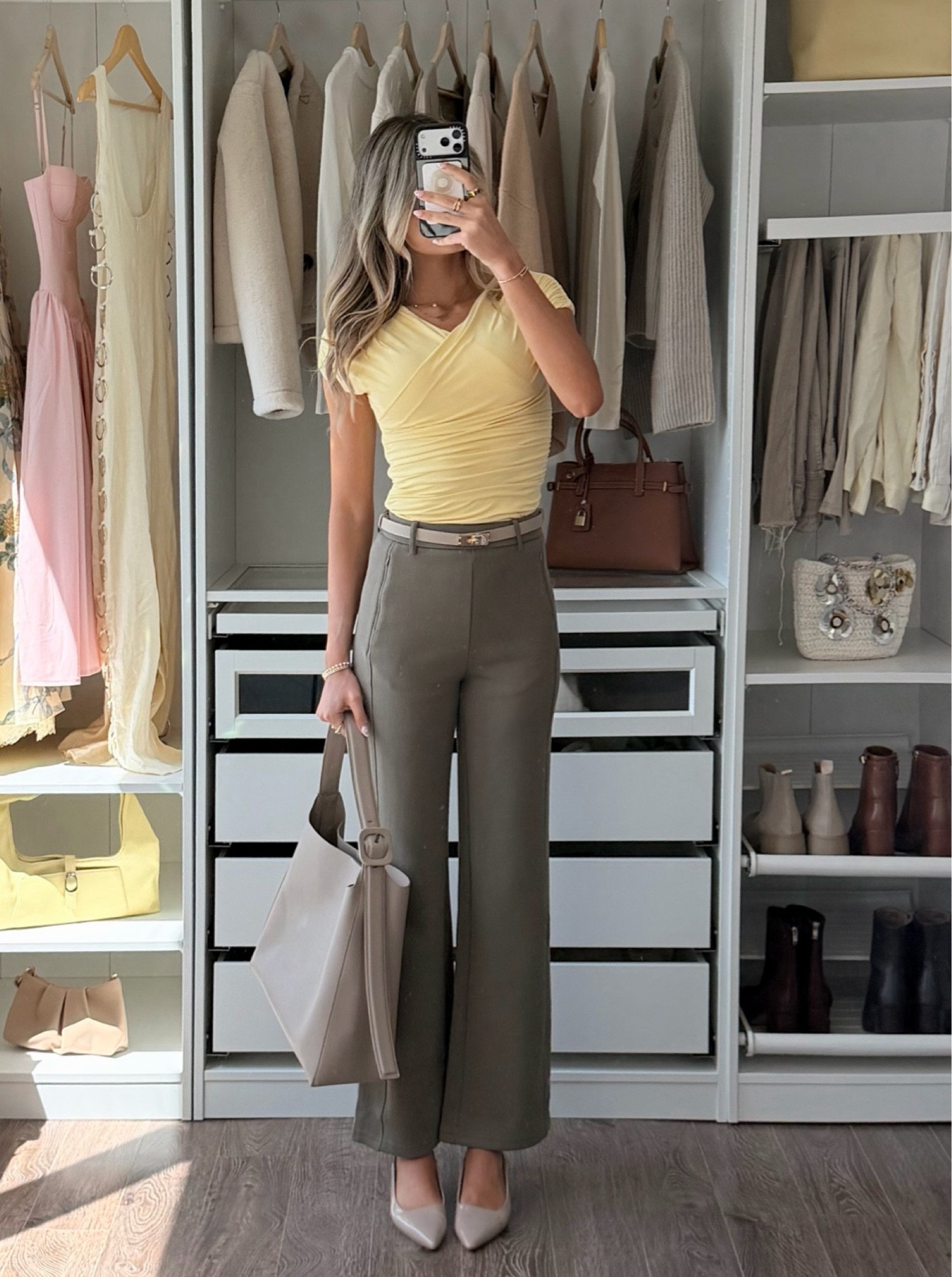 Corporate business casual outfit

#LTKWorkwear