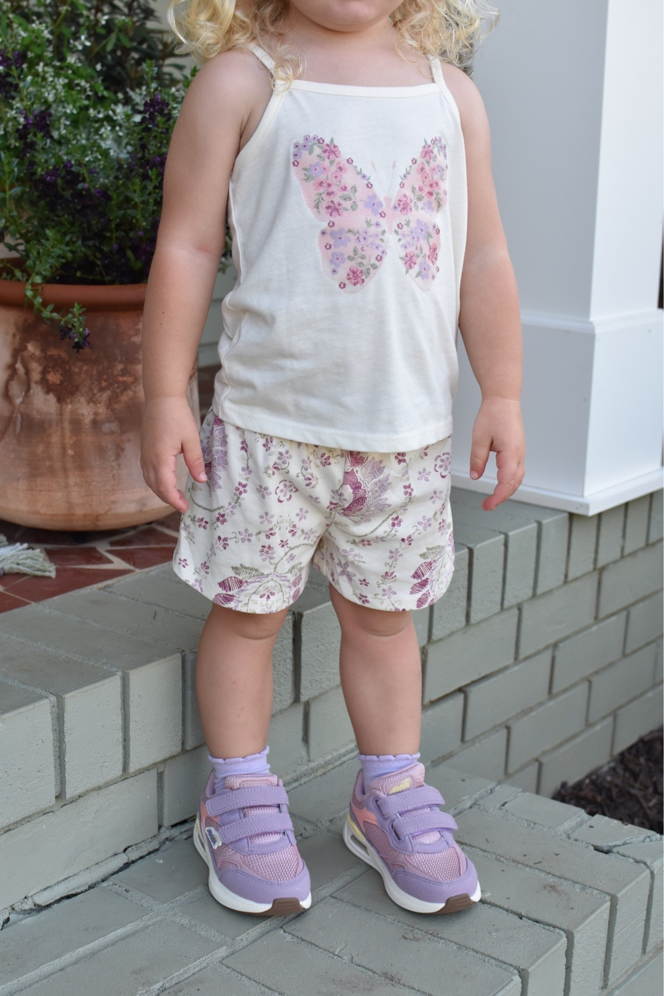 Major clearance alert!! Size up for the spring!

#LTKmomlife #LTKootd #LTKKids