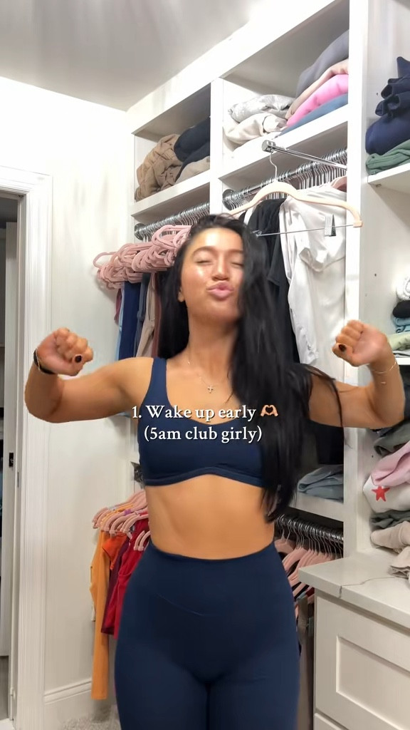 My morning routine 🩵

#LTKActive #LTKSeasonal #LTKFitness