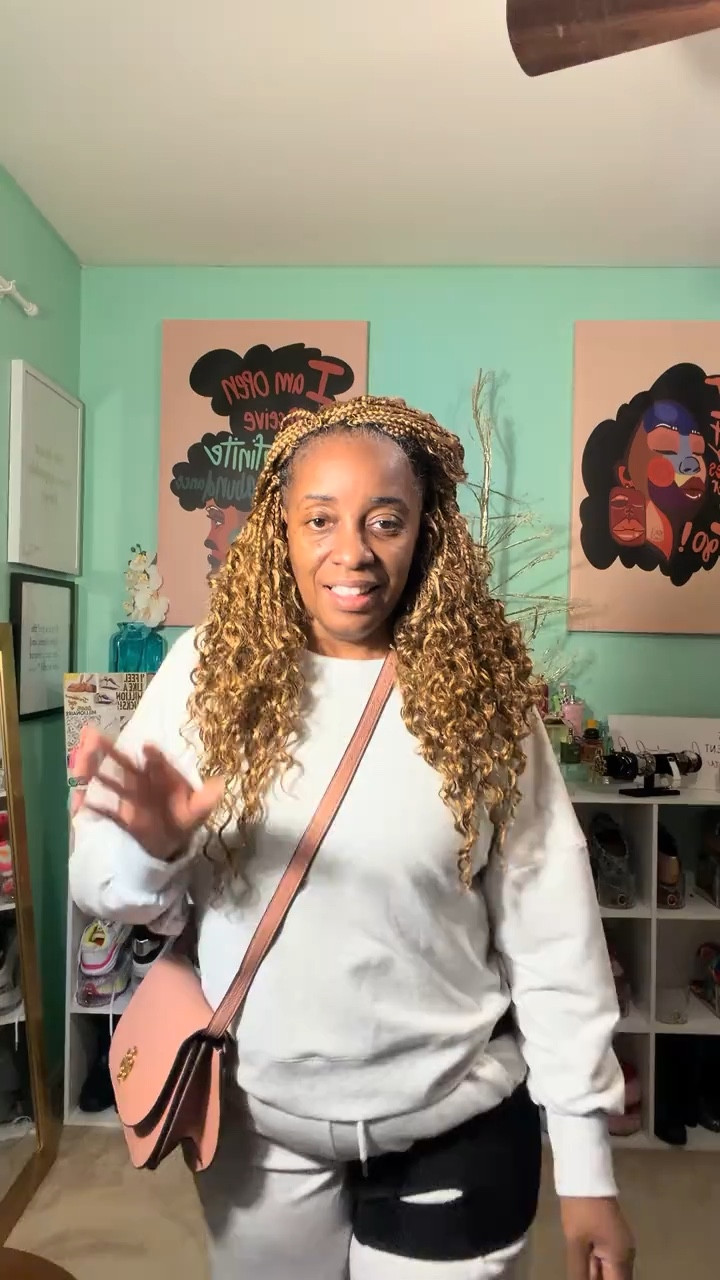 Today is Day 7 of “Wearing what’s in my closet” and I’m so cool and comfy. What do you think of my fit? 

#LTKU #LTKgrwm #LTKootd