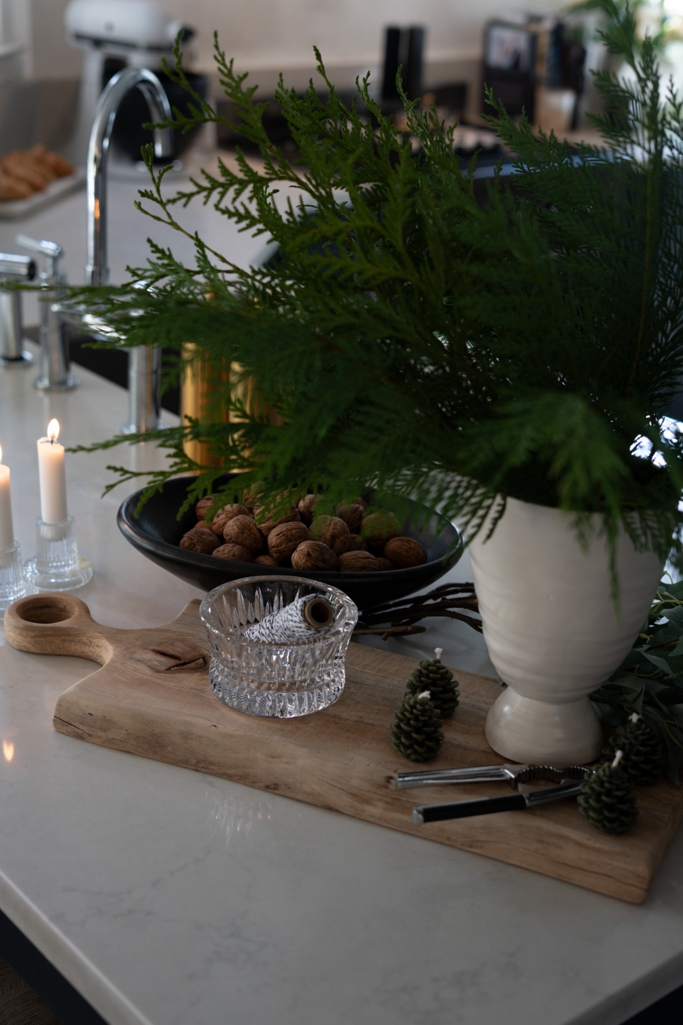 Eeekkk!!! Why create a dining room when you can create a living room you dine in… and then deck it out for the holidays??!!

#LTKHome #LTKHoliday #LTKSeasonal