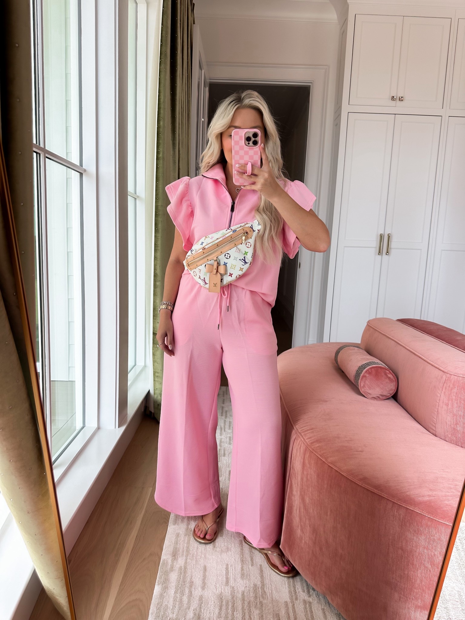 Luxury Lovers Event! Extra 15% off + Friday Deal Drops @Fashionphile #ad #fashionphilepartner #fashionphilefinds 



#LTKmomlife #LTKSaleAlert #LTKgrwm