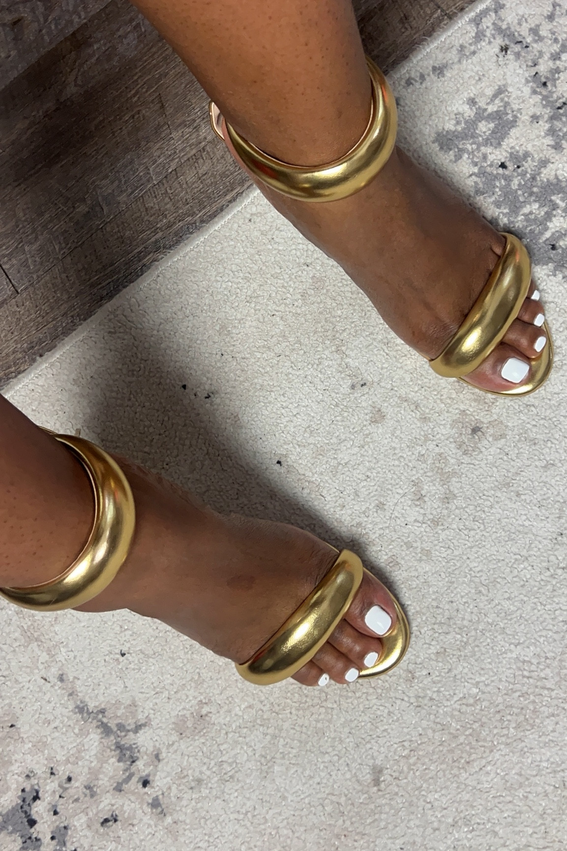 A show stepper heel ! Loveeeee 🍂 less than $40

#LTKSeasonal #LTKFallSale #LTKStyleTip