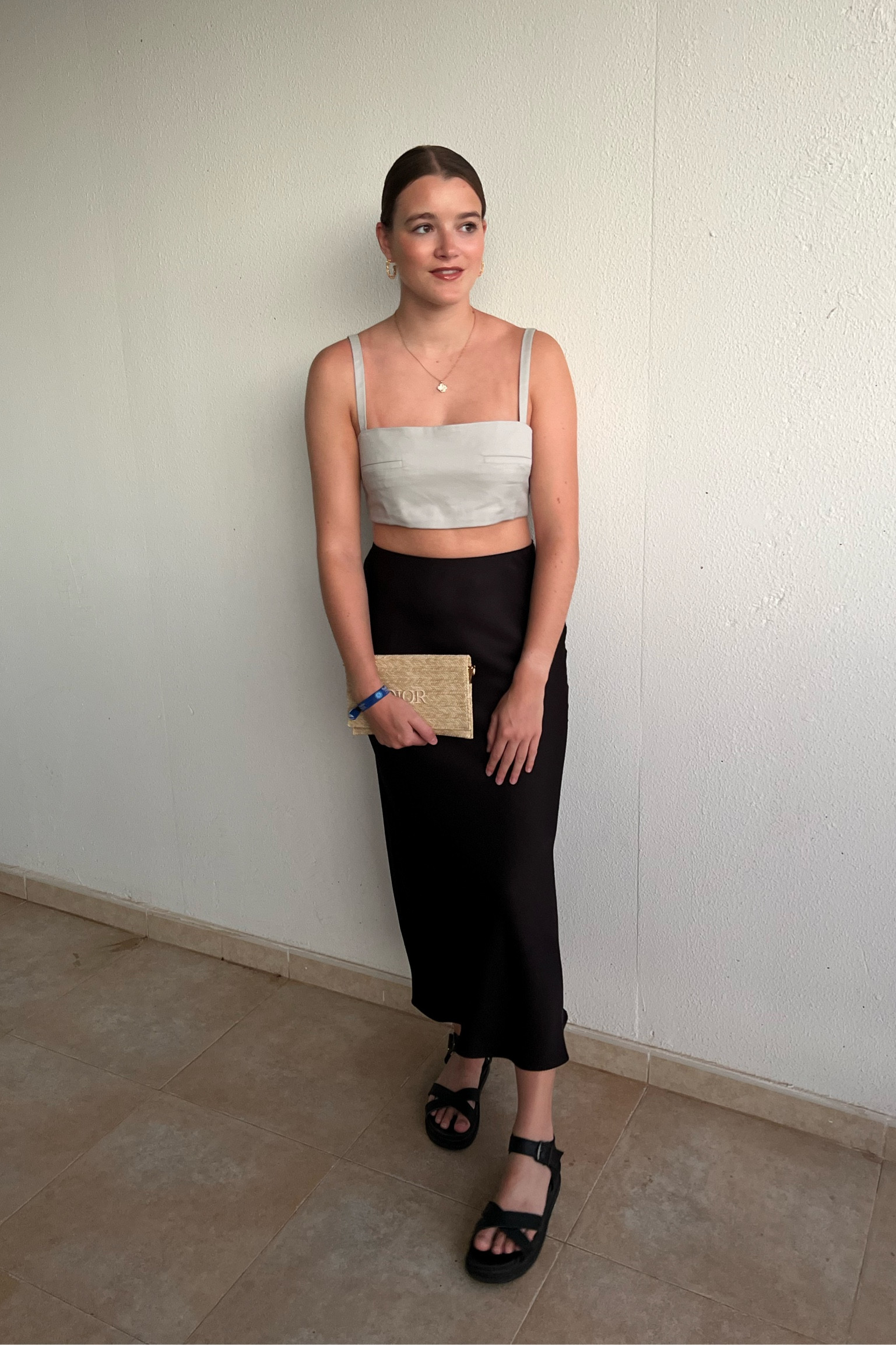 One of my favourite holiday outfits!! Top is from Zara and I’ve linked as similar as I can find 🥰 I love colour on holiday but also love a nice plain fit-very sleek!! 

Holiday outfits, satin skirt, grey bralette, vacation, holiday, going out



#LTKstyletip #LTKuk #LTKtravel