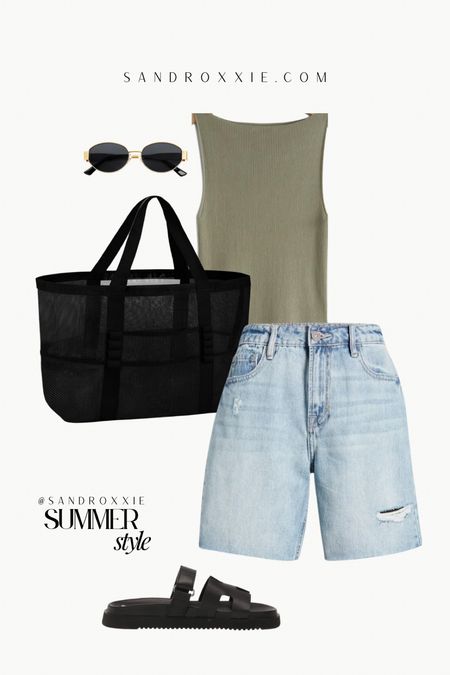06.23// STYLED OUTFITS: STREET & CHIC STTLED LOOK 

(4 of 7)

+ linking similar options & other items that would coordinate with this look too! 

xo, Sandroxxie by Sandra
www.sandroxxie.com | #sandroxxie

#LTKItBag #LTKStyleTip #LTKShoeCrush