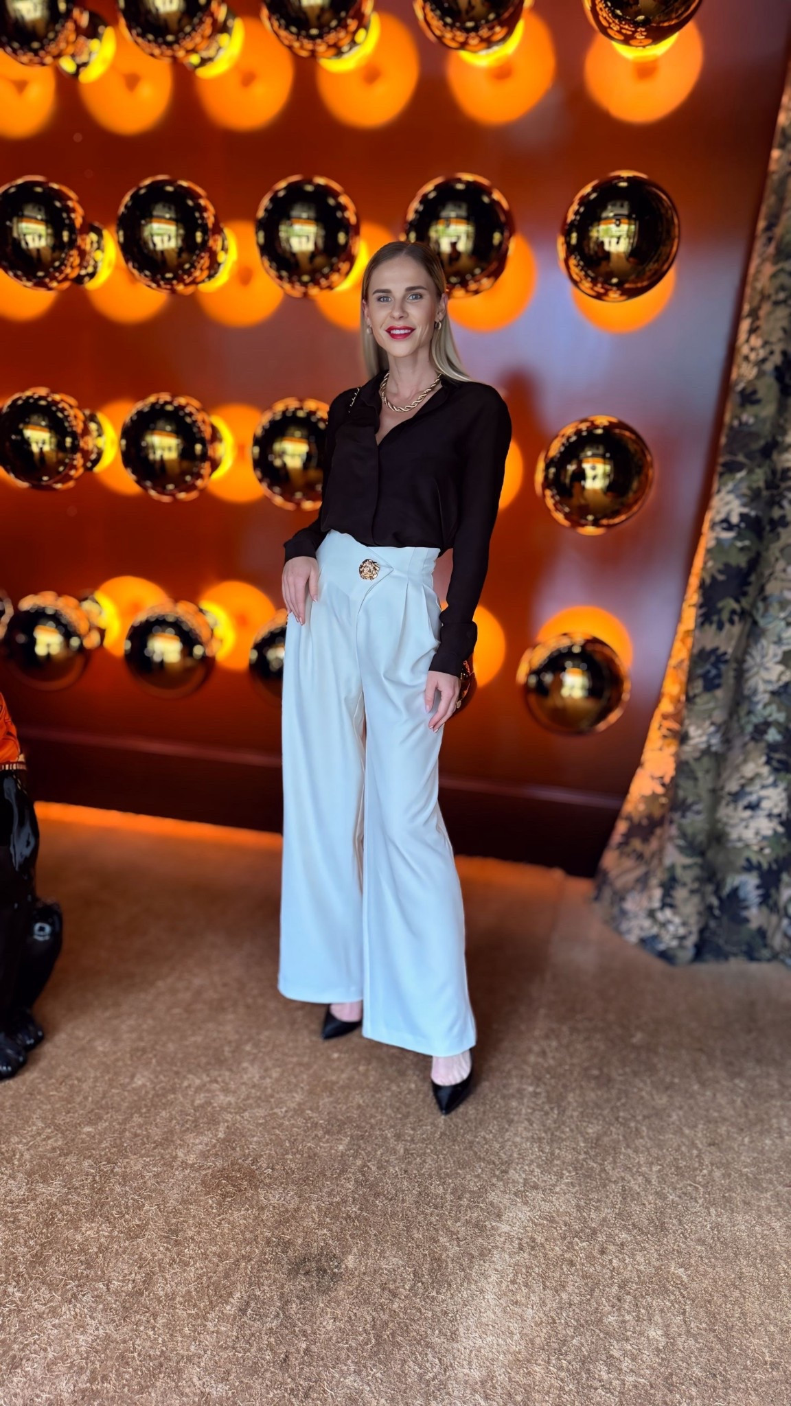 Classy outfit 

 trousers from the commence use my code milamay_12 for 12% off

#LTKstyletip #LTKuk #LTKautumn