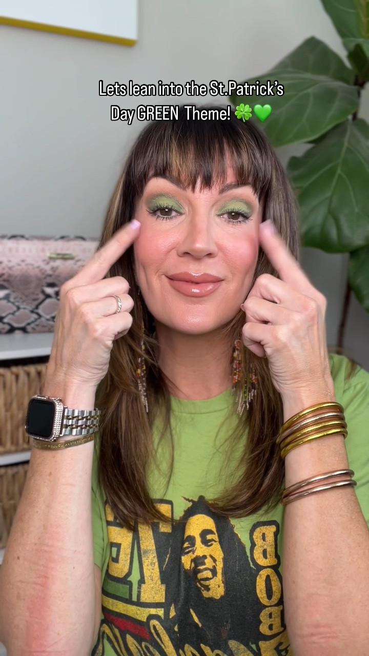☘️🌈🎩 St Paddy’s Day Eyes!! // cheeks : Barbie rose glow // lips : toasted 

#LTKSeasonal #LTKBeauty #LTKOver40