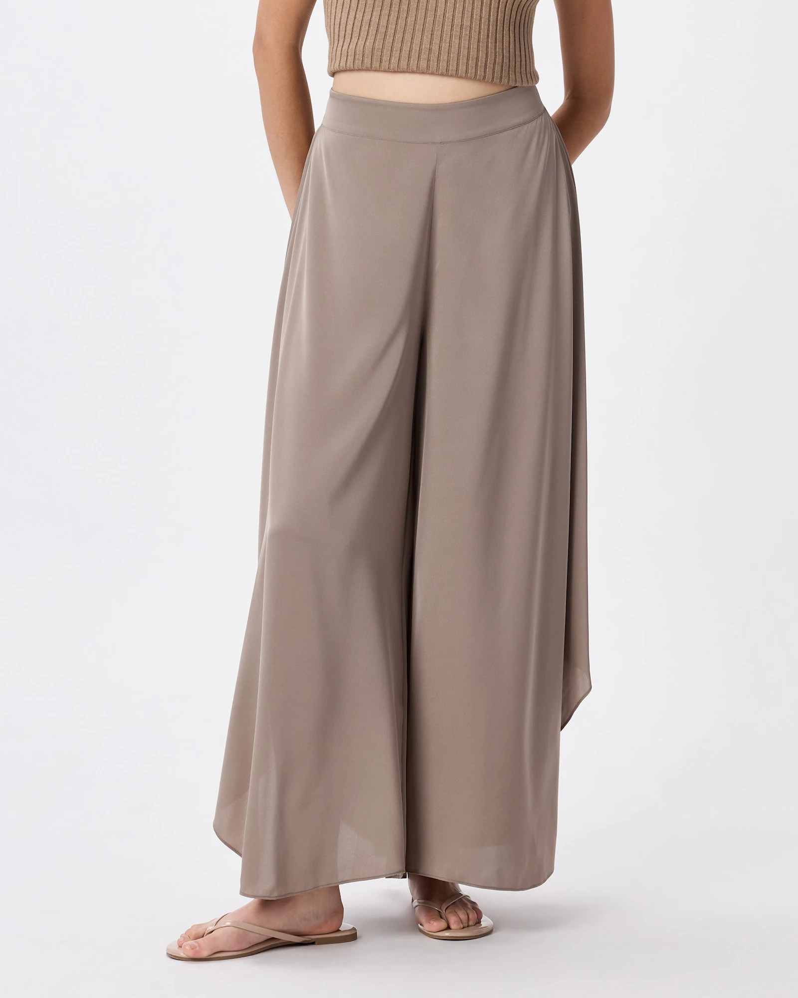 Quince | Women's Washable Stretch Silk Palazzo Pants in Black, Size Small, Mulberry Silk | Quince