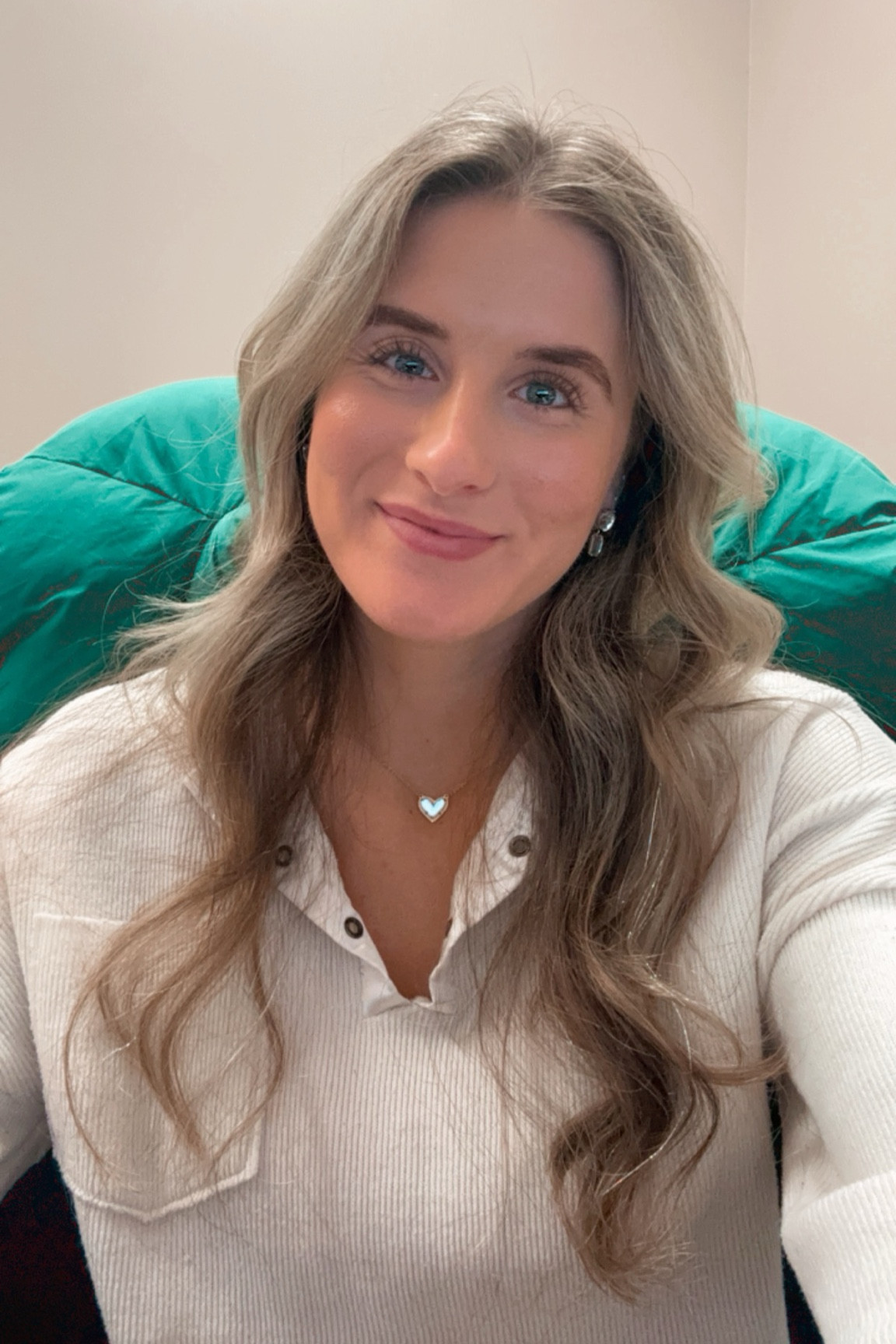 did my heatless curls this morning and they turned out really good!! 
i washed and blow dried my hair last night to about 85-90% and then wrapped it and went to bed!!
so quick and easy for when i don’t feel like curling it!

#heatless  #curls  #quick #ready #heatlesscurls #beauty #hair 

#LTKU #LTKstyletip #LTKbeauty