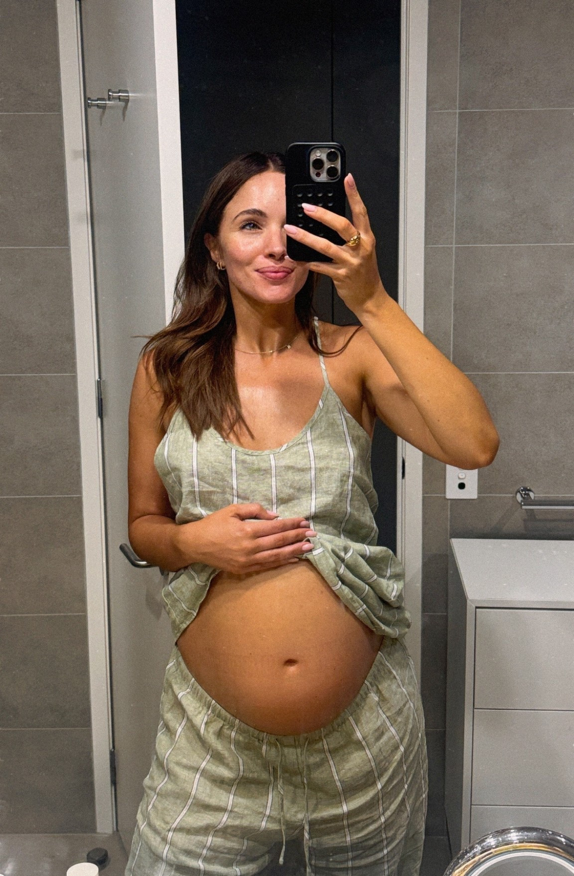 Loving these cute linen pjs 

#LTKaustralia #LTKsummer