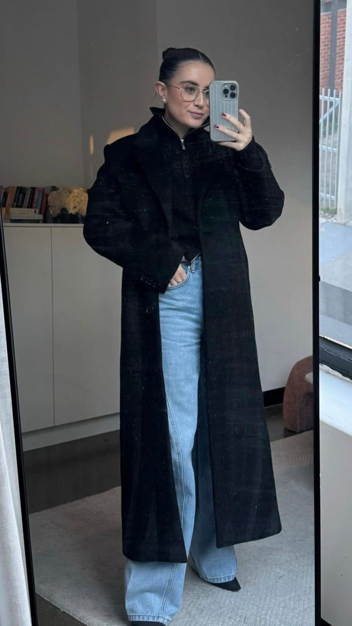 Mads in studio on a cold Melbourne day! Layers are key 

#LTKaustralia