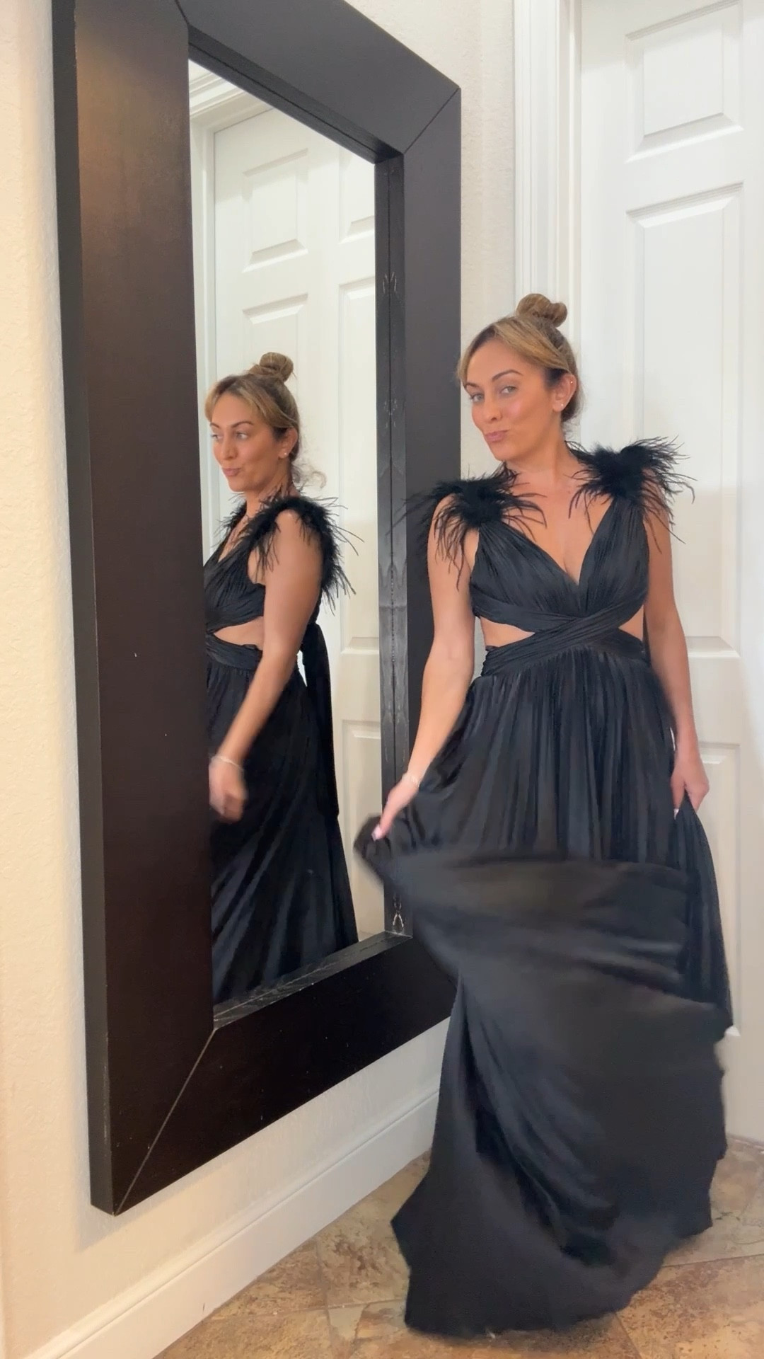 Mac Duggal strikes again!! Size 2 and a great fashion forward dress for any occasion! 🖤 #macduggal

#LTKParties #LTKWedding #LTKNYFW