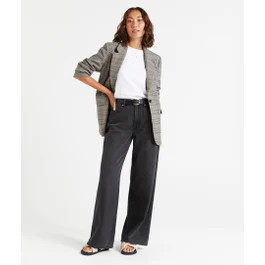 THE HIGH RELAXED WIDE DENIM JEAN | Sportsgirl