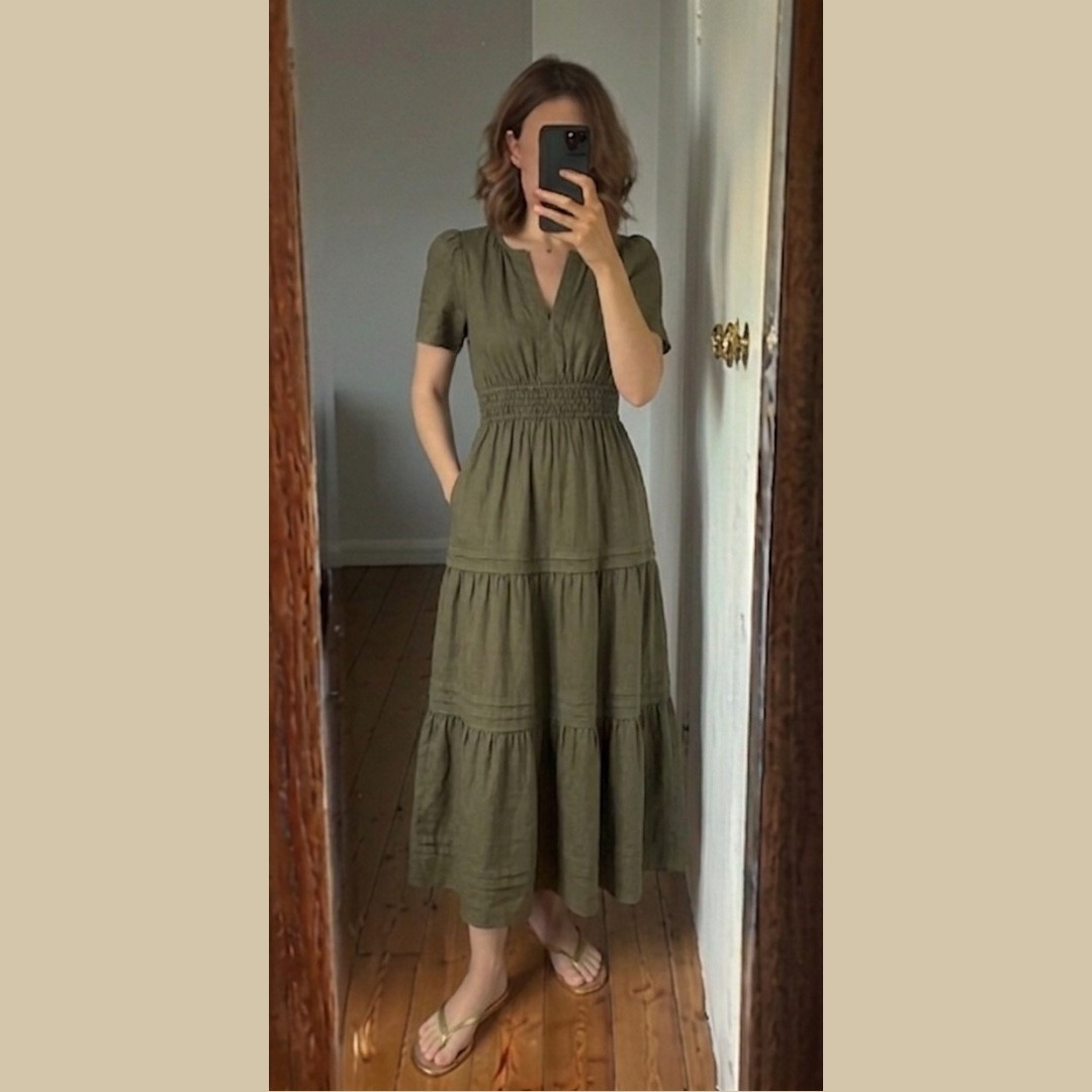 A summer dress with sleeves 🎉
