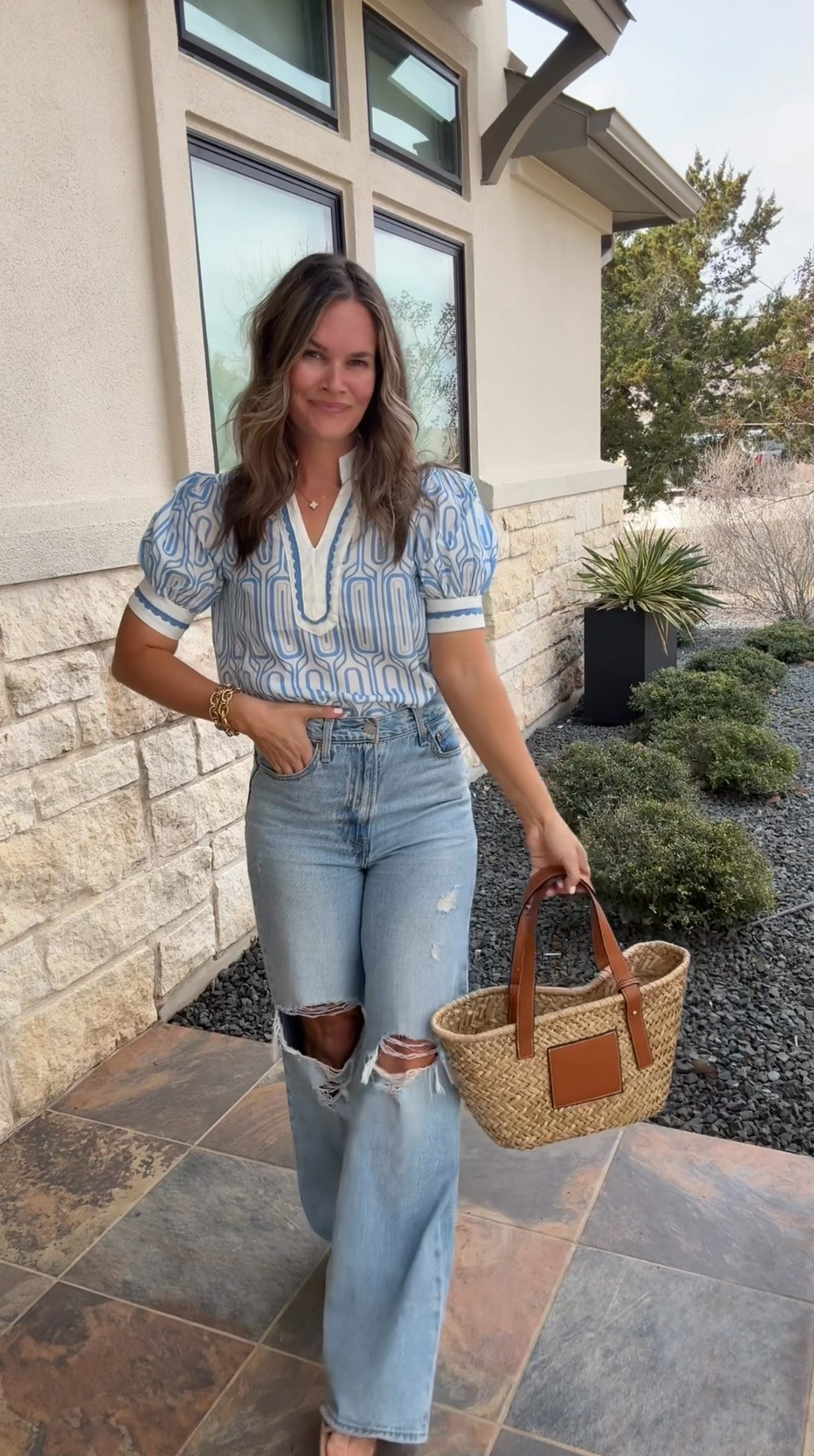 In love with this spring outfit… the cutest Amazon blouse!

 

#LTKdayinmylife #LTKootd #LTKgrwm