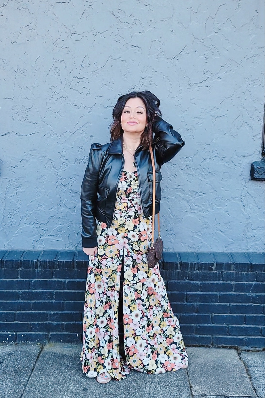 Birthday outfit 
Spring outfit
Summer outfit 
Wedding outfit 
Floral jumpsuit 
Girls brunch

When shopping Kinsley Armelle use my discount code: ka-Countrychichomes

When shopping VICI use my discount code: Countrychichomes 