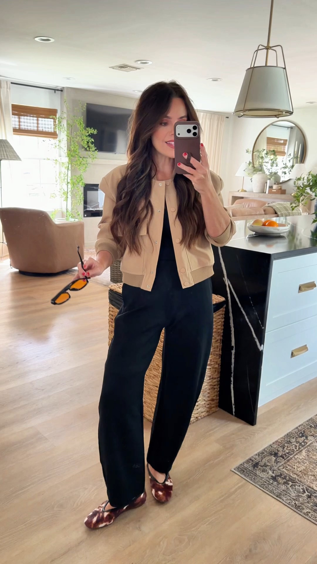 The perfect sports mom outfit for fall 🙌 These Ruti look-alike pants have that same elevated shape but in a slightly thicker material, making them so good as the temps start to cool down. Even better—everything head to toe is on sale from Walmart, Target + Amazon right now!

I’m wearing an XS in both tops + XS in the pants.

sports mom outfit, fall sports mom style, Ruti look alike pants, Walmart fashion finds, Target fall outfit, Amazon fashion finds, petite friendly pants, casual fall outfit, elevated mom style, soccer mom outfit, football mom outfit, affordable fall fashion, women’s fall outfit, everyday mom style