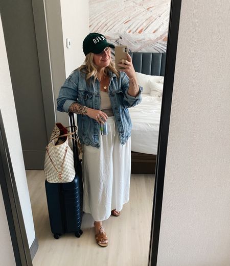travel outfit ✈️ 