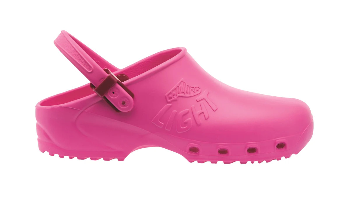 Calzuro Light Pink Clogs | Comfortable Healthcare Footwear | Calzuro | Calzuro