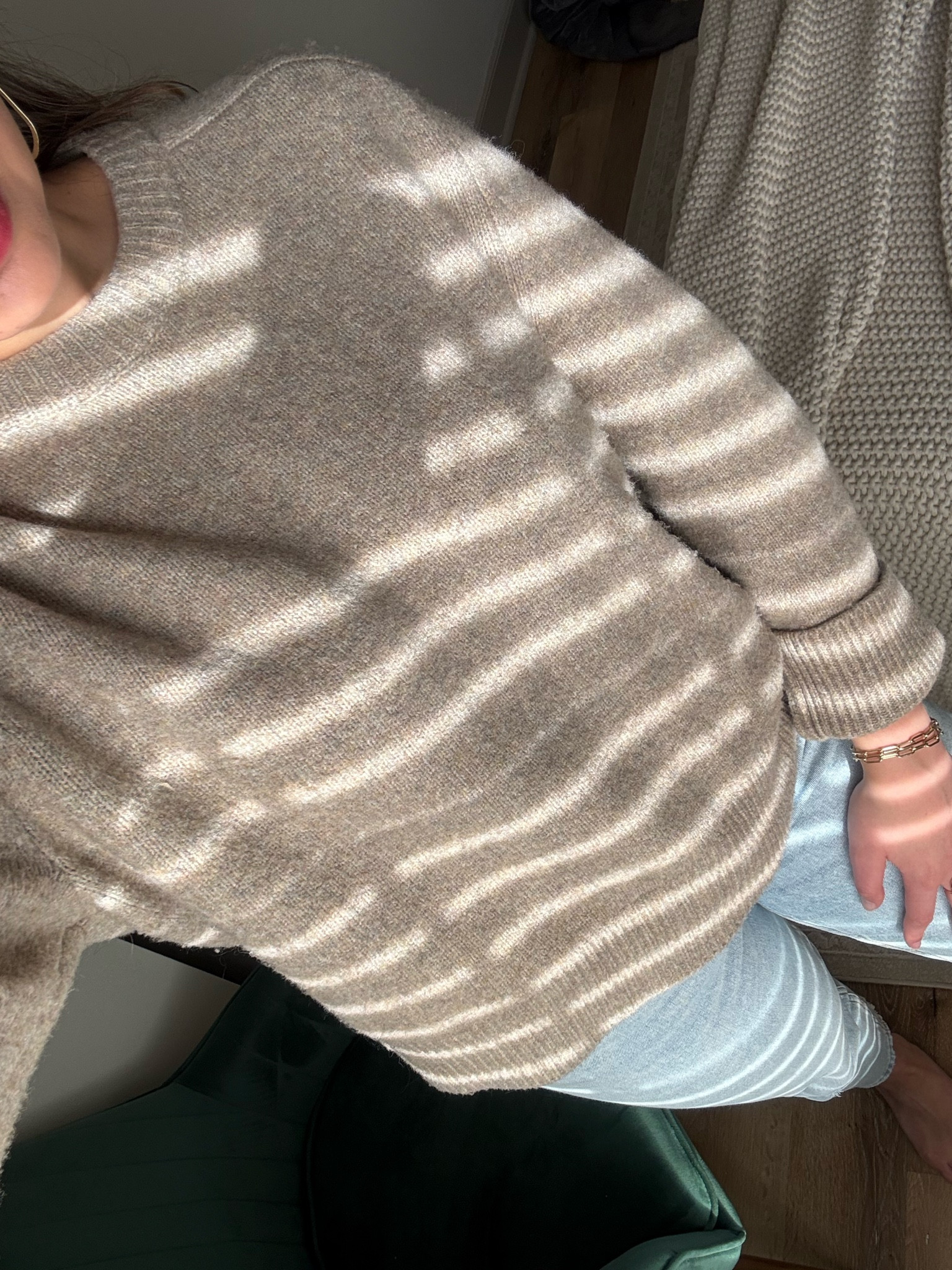 Style tip: cuff your sweater sleeves as we transition from winter to spring! On warm days, tuck the front into your tank/bra for shape and to stay cooler! 

spring outfit / casual outfit 

#LTKSaleAlert #LTKFindsUnder100 #LTKStyleTip