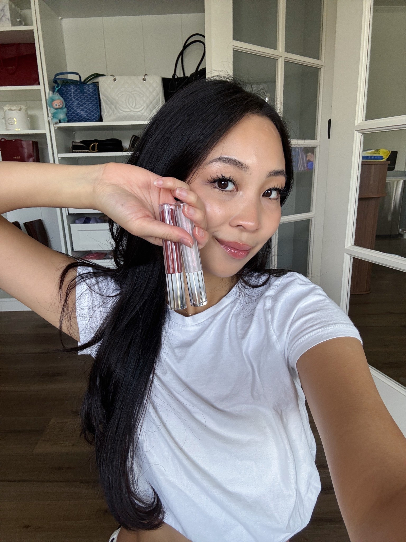 the perf glass air lip combo for the natural girlies who want a subtle pop of color~ 🤍

#LTKStyleTip #LTKBeauty #LTKWorkwear