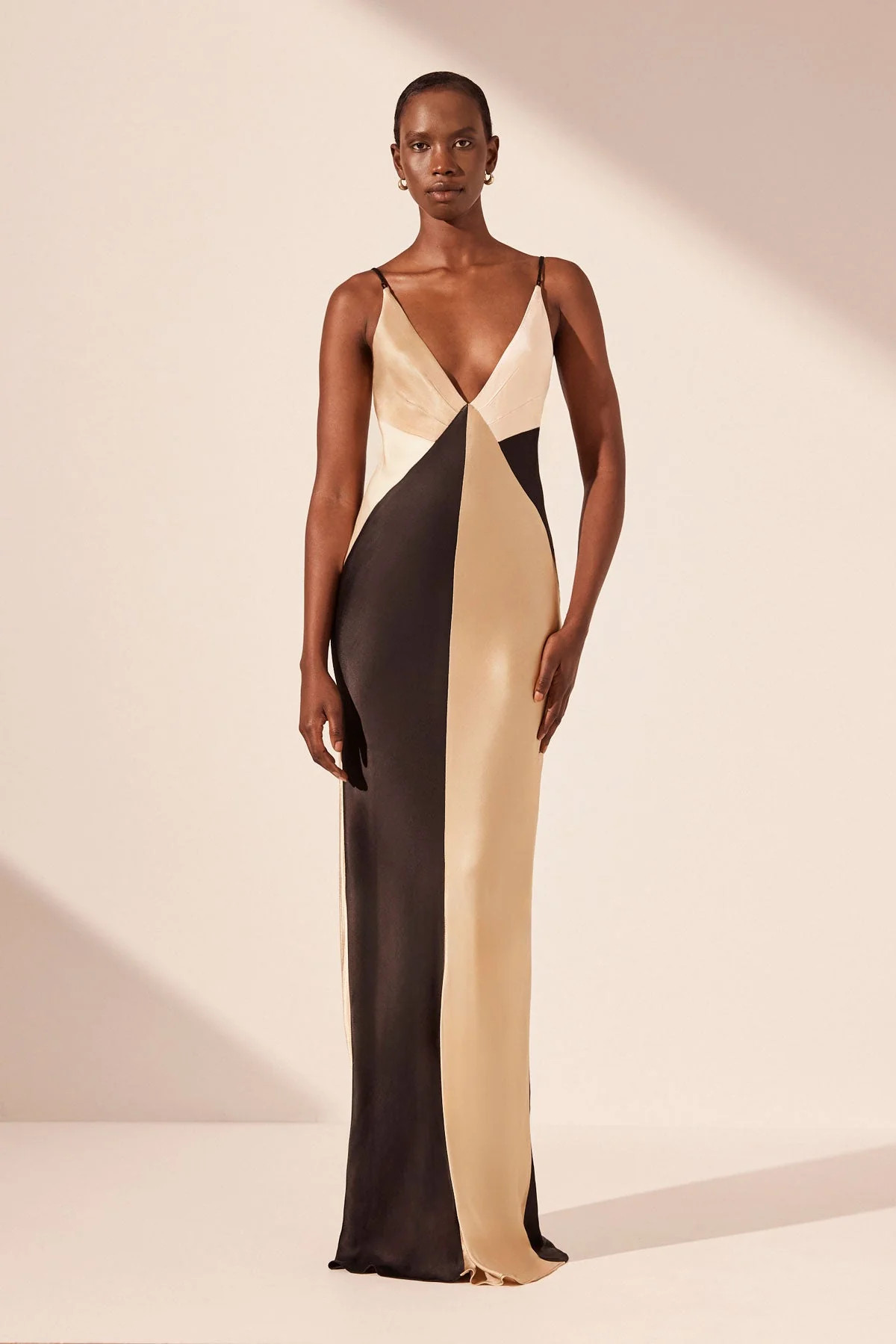 SOFIA CONTRAST DOUBLE STRAP MAXI DRESS | BLACK/MULTI | DRESSES | SHONA JOY | Shona Joy