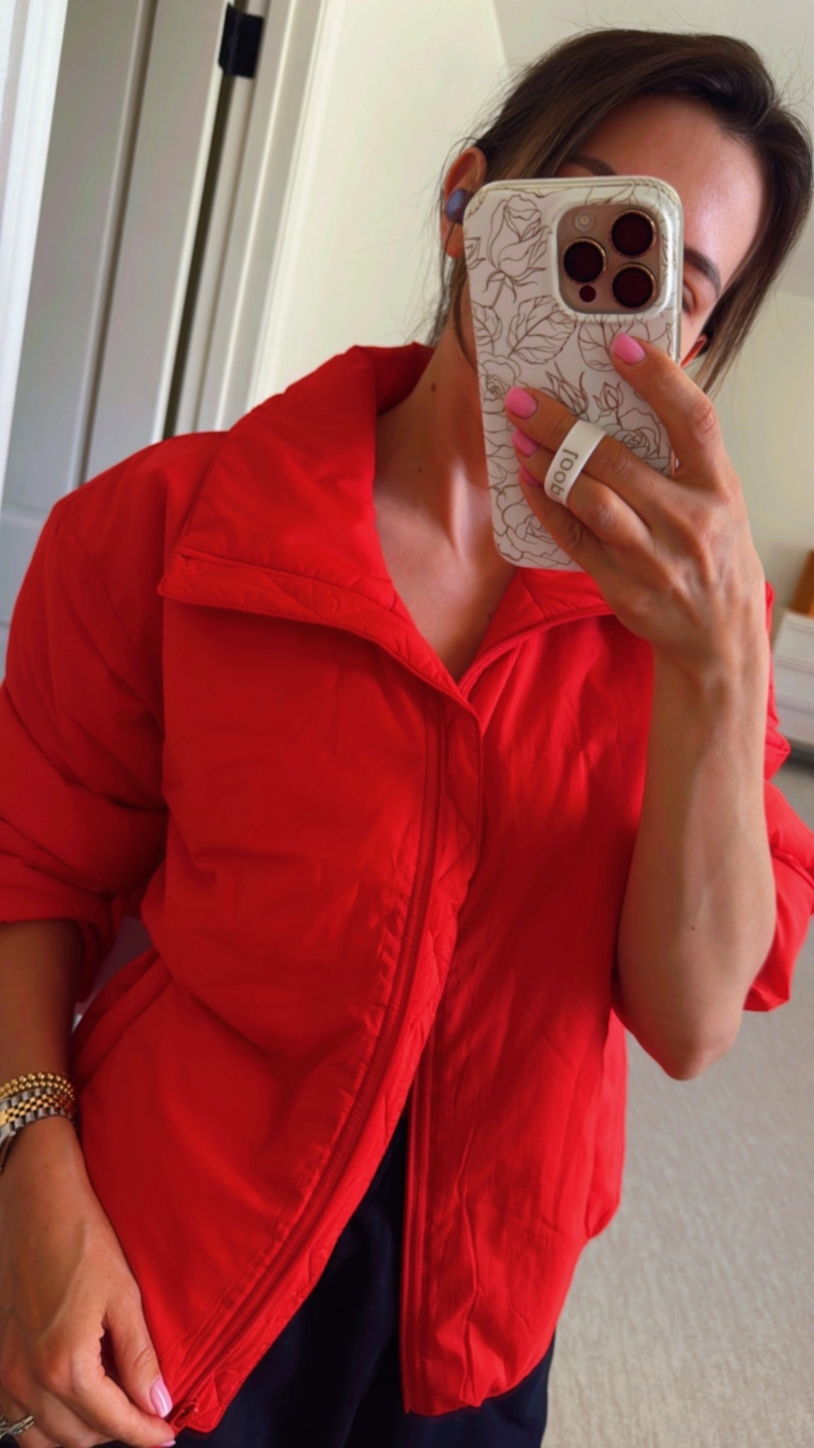 Red for winter ❄️ 

#LTKActive #LTKMidsize #LTKSeasonal