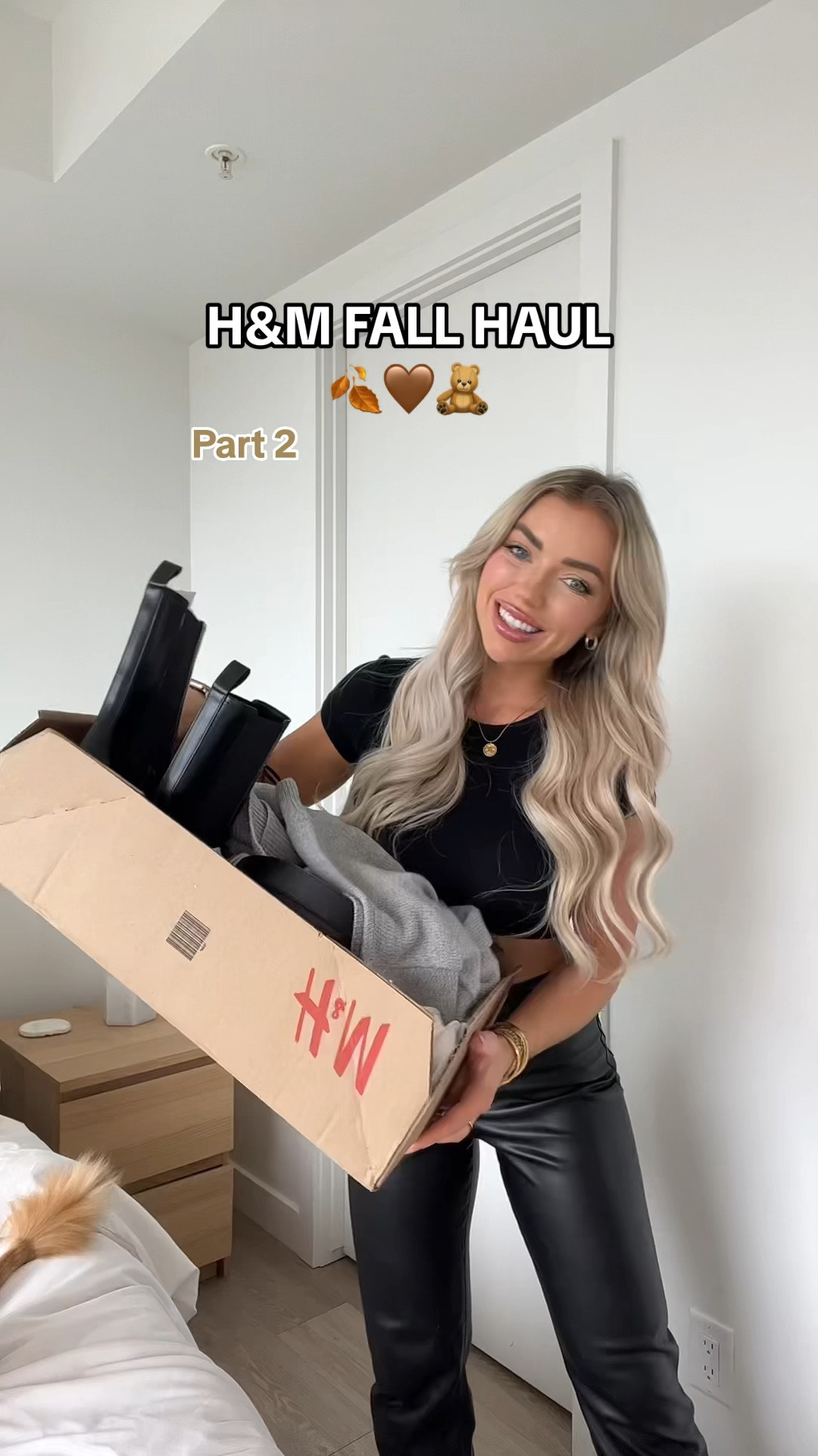 Part two H&M new in haul! Some things are currently out of stock but I have linked some really great alternatives! Perfect basics to bulid your fall wardrobe! 🩷🩷
Chunky sweaters, knit sweaters, Chelsea boots, two piece sets, athleisure set, striped sweater, fall clothes, leather pants 

#LTKunder50 #LTKSeasonal