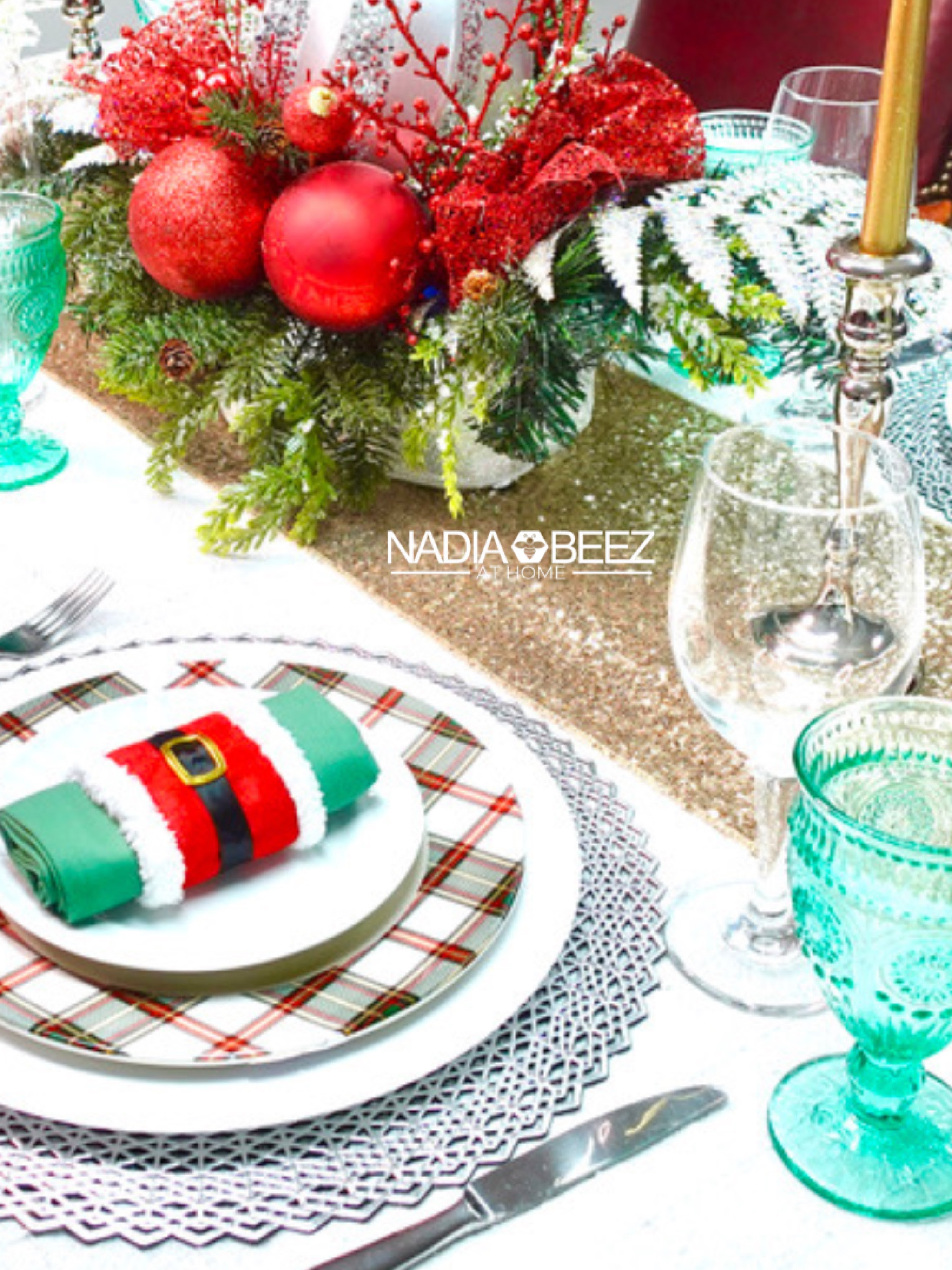 Adorable holiday table setting inspiration 🍽️

#LTKHoliday #LTKParties #LTKHome