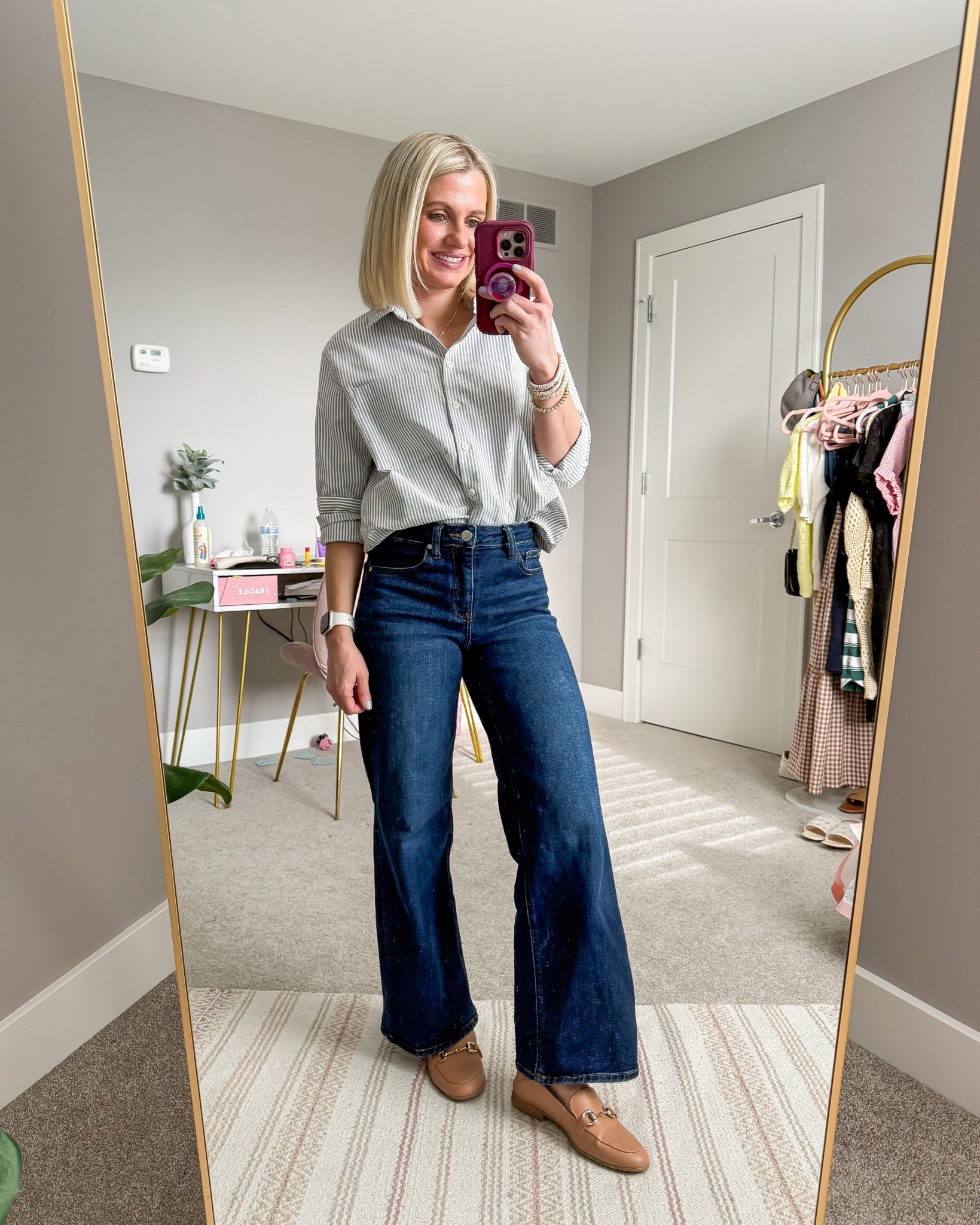 What I wore this week! 
Button down shirt from @Quince xs
Jeans from @quince 25/28"

#LTKPetite #LTKootd #LTKOver40