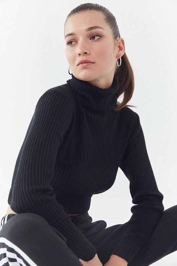 Urban Renewal Recycled Cropped Turtleneck Sweater | Urban Outfitters (US and RoW)