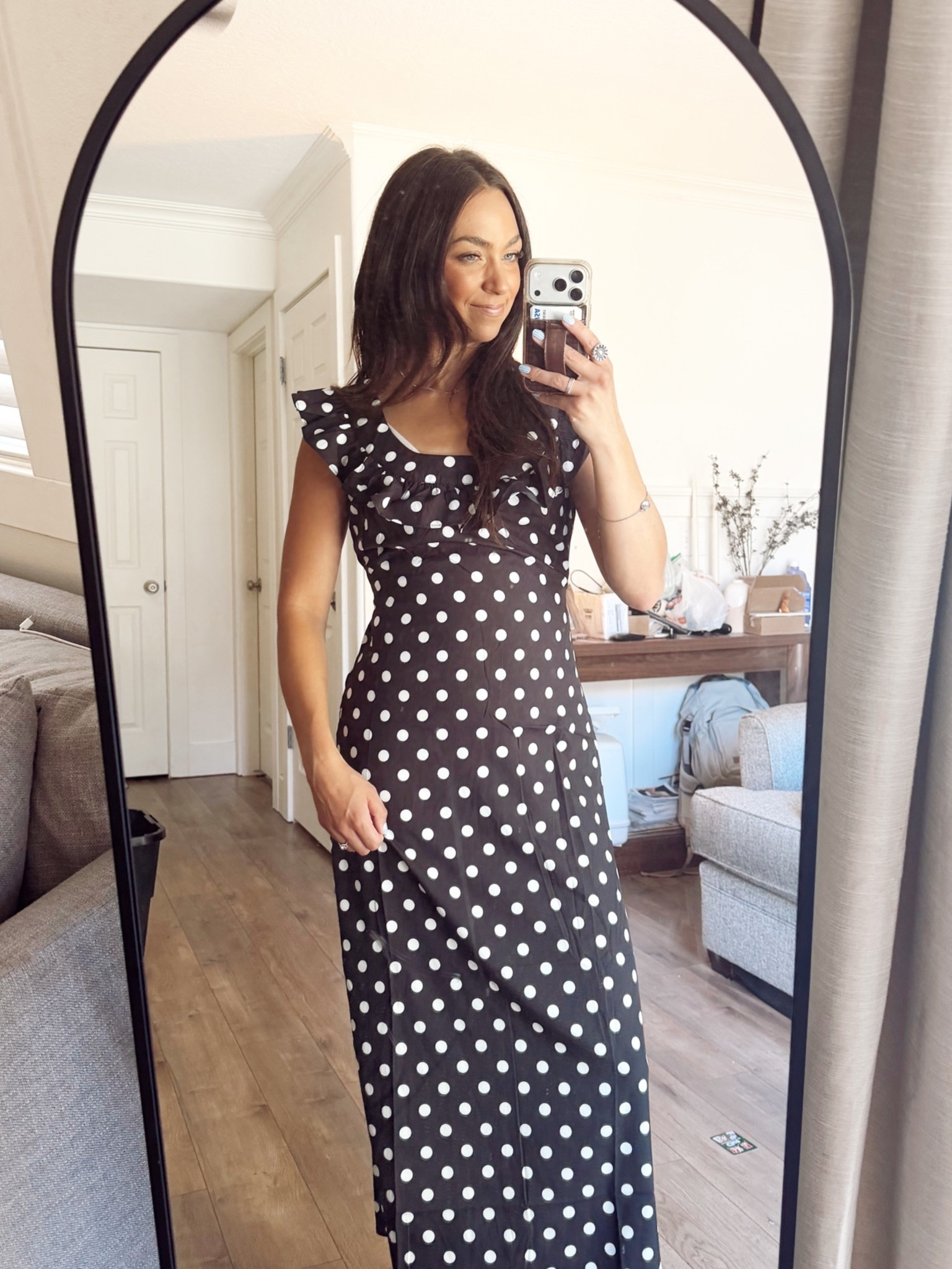 One of my new favorite dresses that’s an insanely good price!

#LTKgrwm #LTKootd