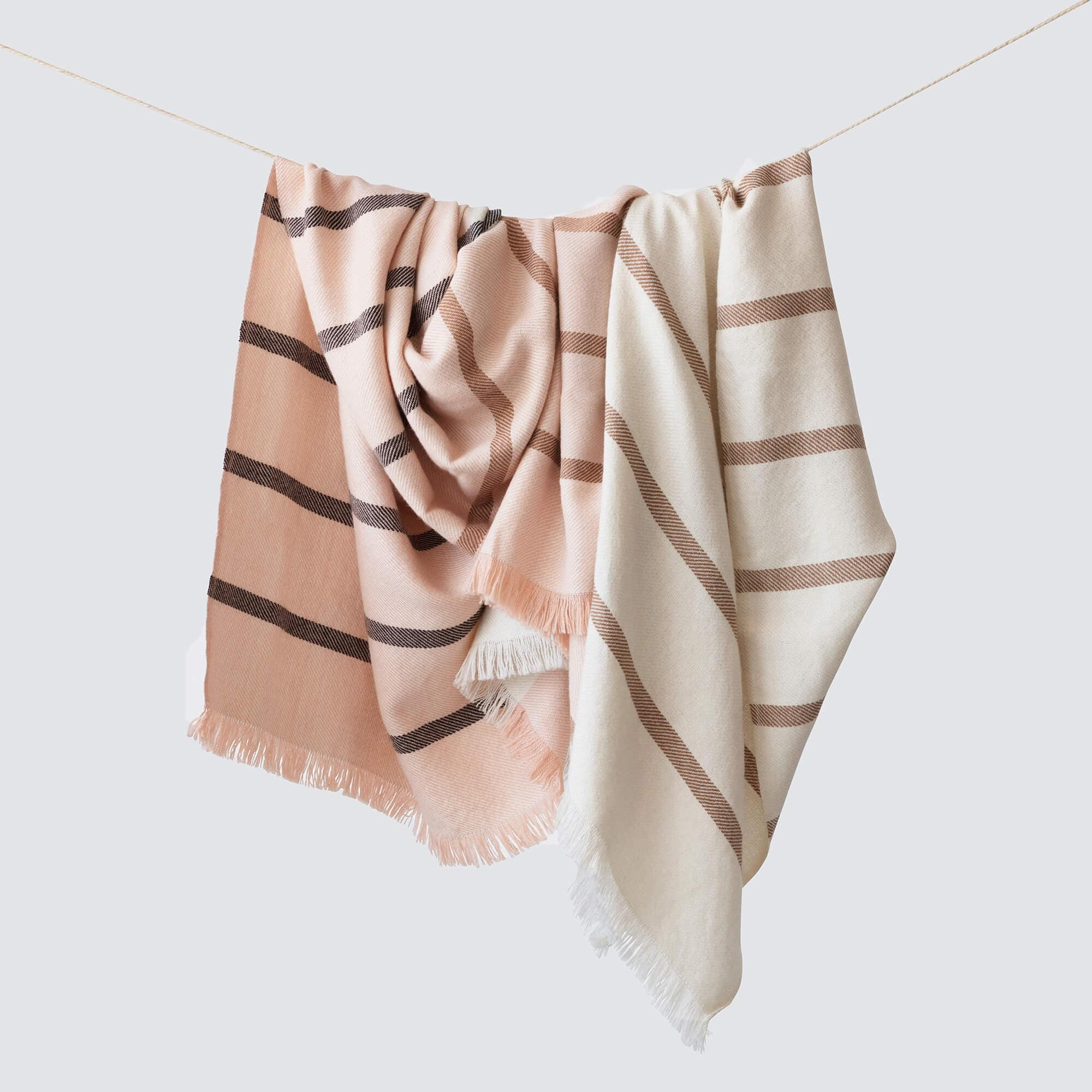 La Arena Alpaca Throw | The Citizenry