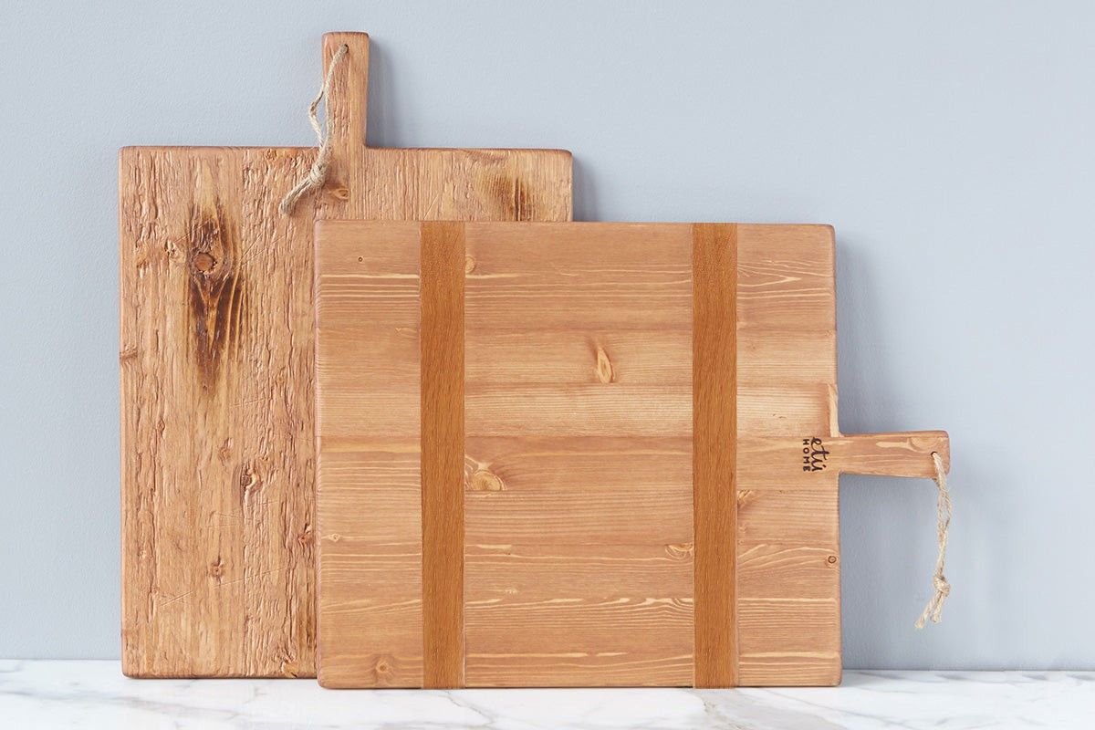 Rectangle Pine Charcuterie Board, Medium | etúHOME