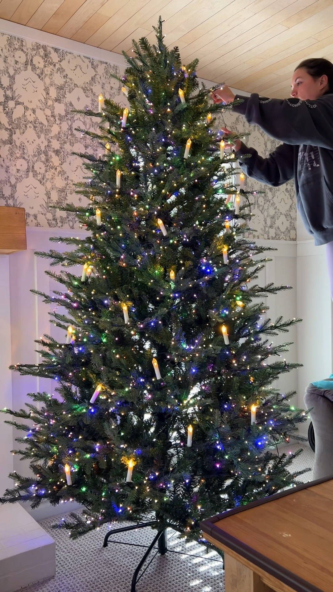 These candle clip lights are EVERYTHING!

They plug in, so you’re not constantly
changing batteries. Surprisingly easy to put on, and they add so much warmth to the tree. I LOVE THEM😍

#LTKhome #LTKHoliday #LTKSeasonal