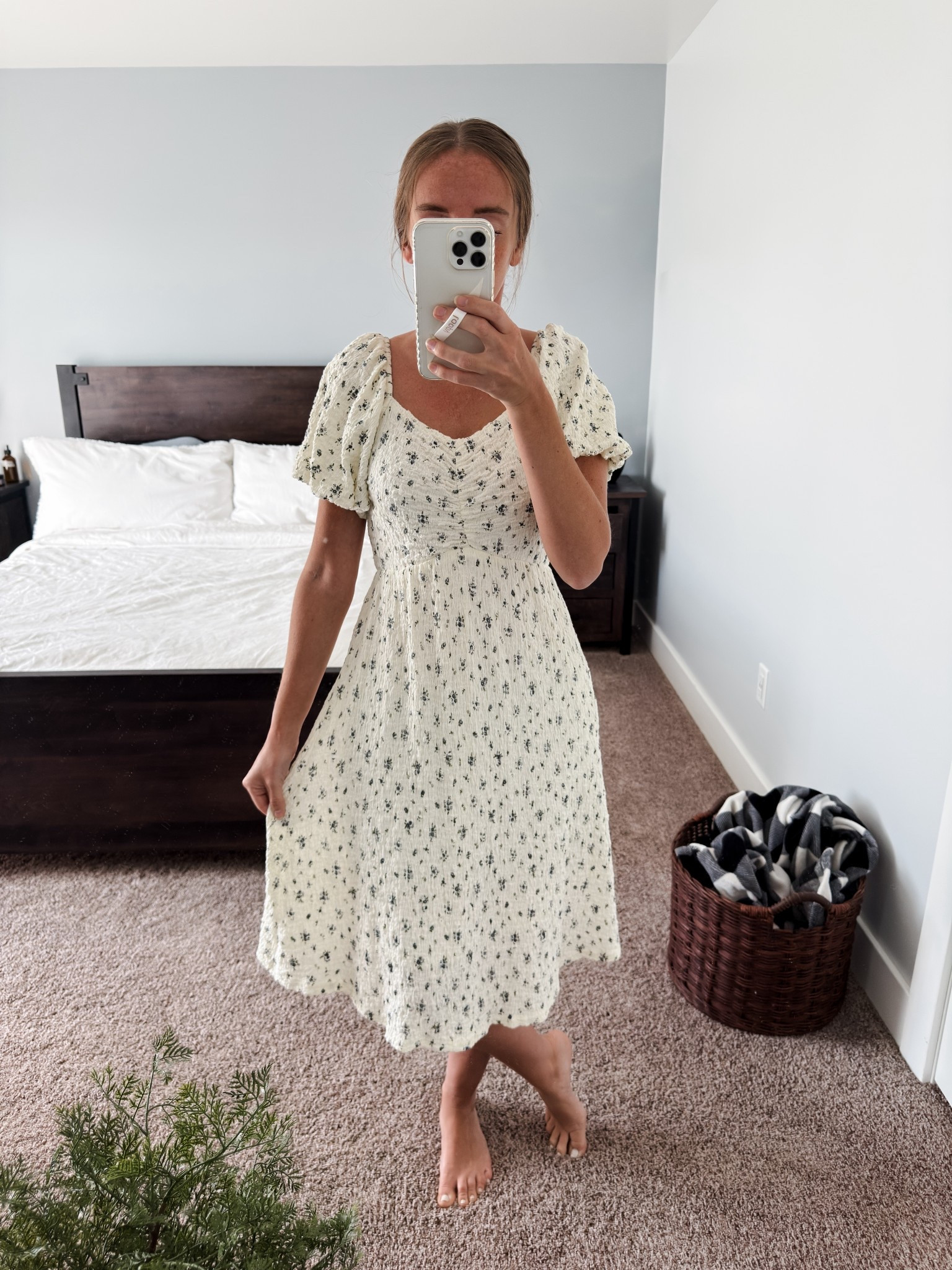My Dress from last spring is back


• modest outfit •spring outfit •summer outfit •Mennonite •modest clothes •modesty •outfit inspiration •outfit inspo •fashion •modest dress •summer dress •spring dress 

#LTKootd #LTKSeasonal #LTKMidsize