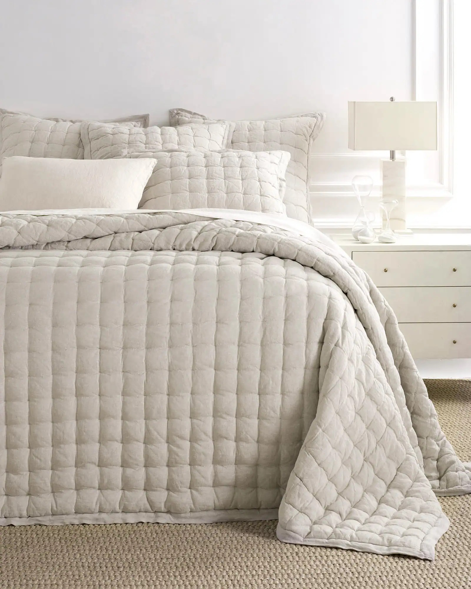 Lush Linen Puff | Ivory | Annie Selke