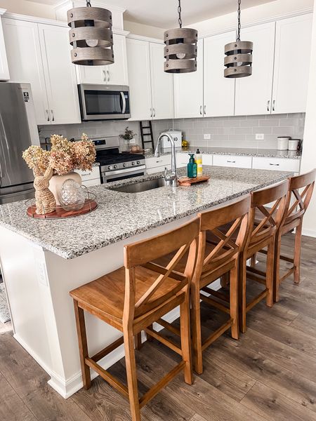 Now with my counter stools my kitchen is complete! These counter stools are a budget friendly option that I’m so glad I found! 

#LTKhome