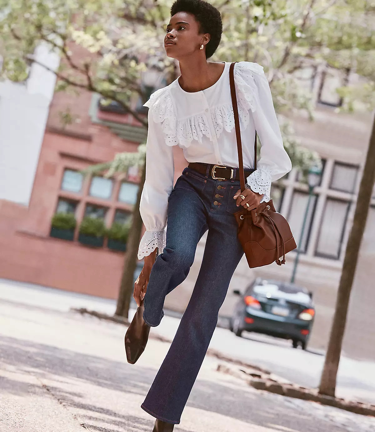 Petite Patch Pocket High Rise Kick Crop Jeans in Classic Rinse Wash | LOFT