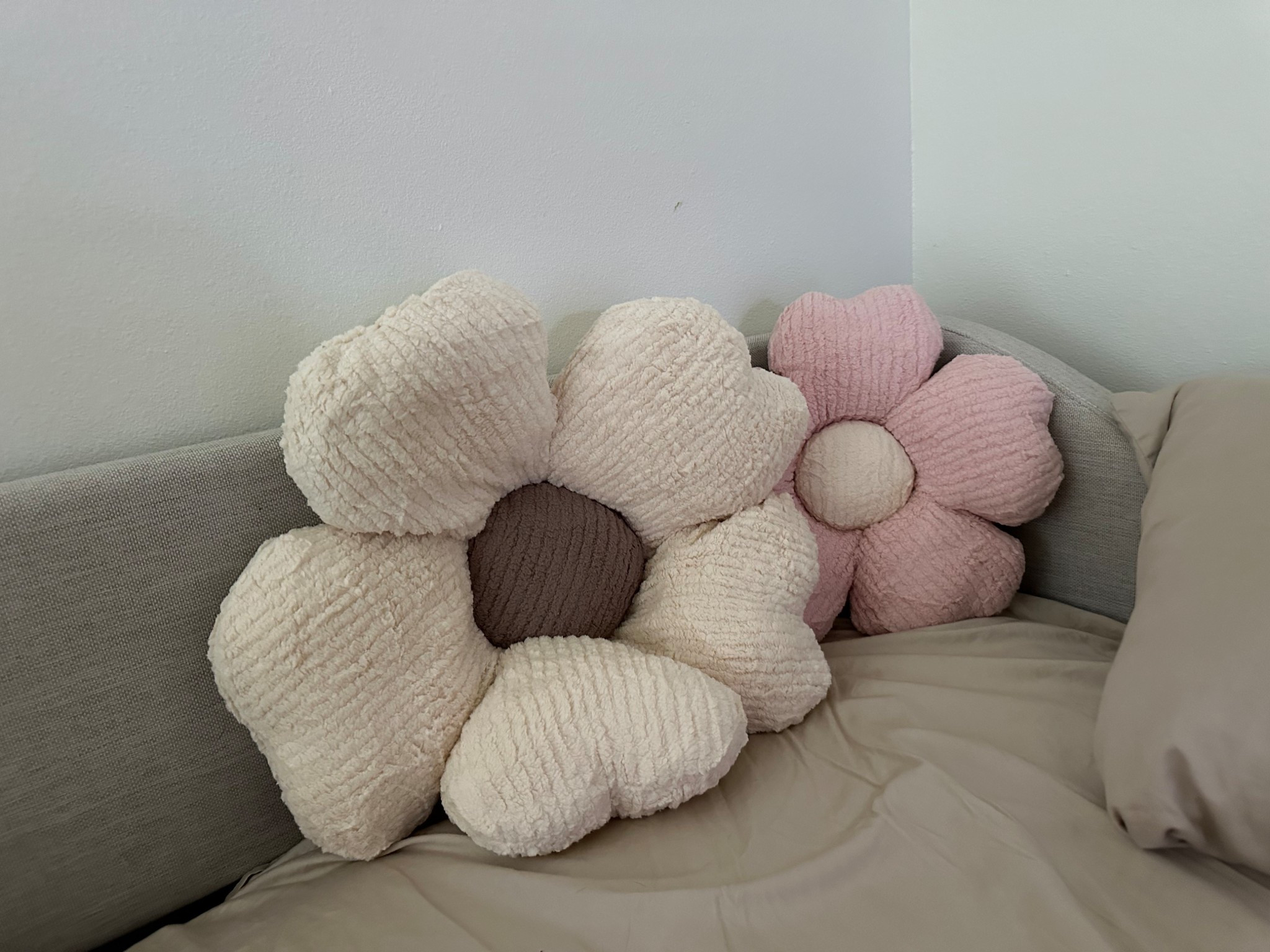 Flower pillows 🌸 

#LTKFindsUnder50 #LTKmomlife #LTKBaby