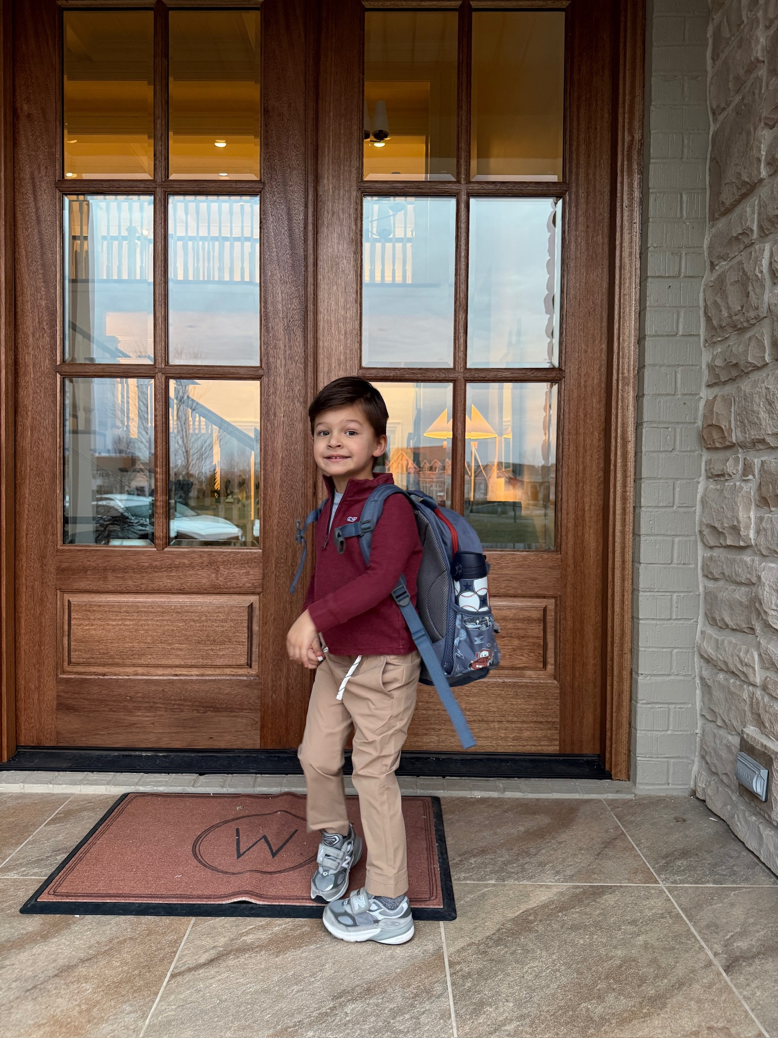 Jacksons back to school!

Toddler backpack, preschool backpack, first day of school, boys outfit, vineyard vines, j crew, pbk, pottery barn, boy mom, Grace white 

#LTKKids #LTKmomlife #LTKmorningroutine