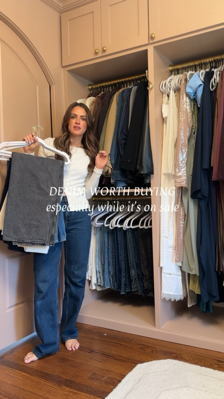 AF DENIM SALE ✨ stack code: DENIMAF (sizing below)
1. High rise 90s relaxed 25R
2. High rise boot cut 25R *also shown in white*
3. The slouchy jean mid rise 25R
4. The 90s straight mid rise 26R (currently need a 25, had from PP)
5. Ultra loose low rise 26R (currently need a 25, had from early pregnancy) 
6. The loose high rise 26R (currently need a 25, had from PP) 

#LTKSaleAlert #LTKootd