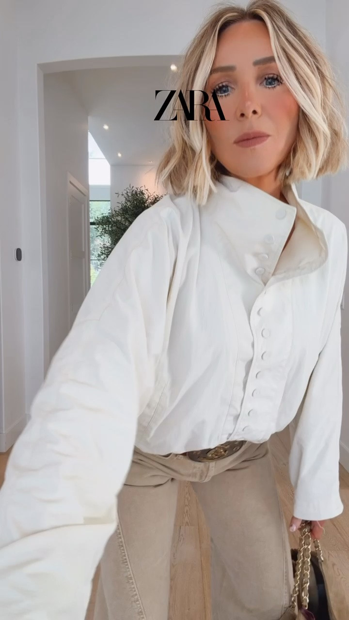Zara is SO good right now ❤️‍🔥✨

#LTKSeasonal #LTKootd #LTKdayinmylife