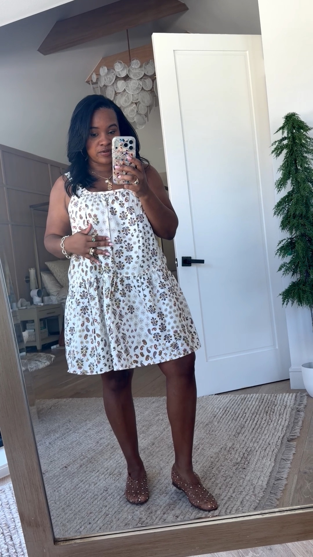 $20 easy throw on and go on sale today! 

#LTKMidsize