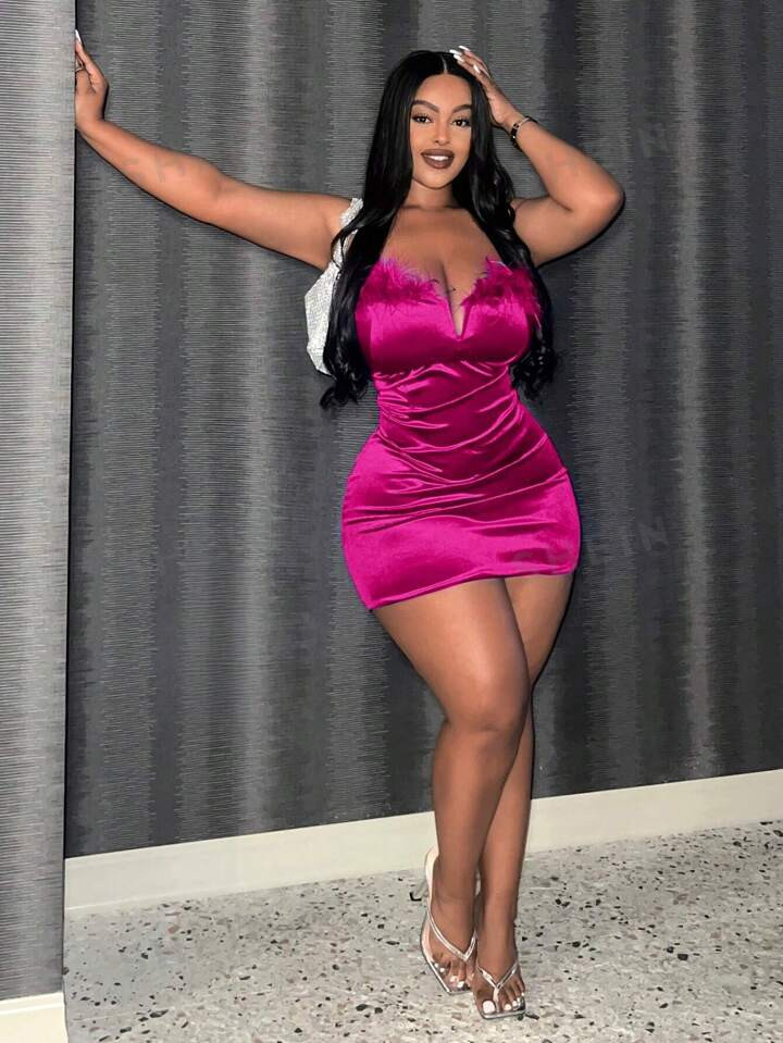 SHEIN Slayr Plus Size Women's Patchwork Pleated Spaghetti Strap Dress | SHEIN